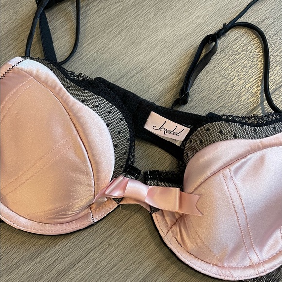 Jezebel Satin Bra - Picture 2 of 4